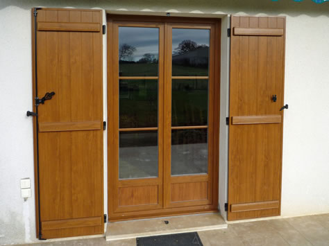 menuiserie exterieure Porte-fenêtre + volets PVC